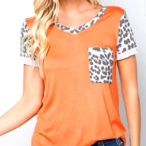 Plus Size Leopard print lined tee